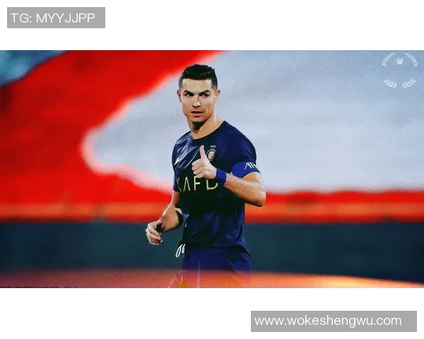 足球7号球星高清图片展示世界顶级球员风采与激情瞬间